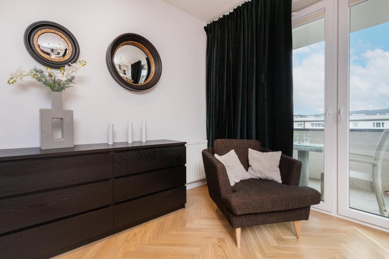 Superior Apartment With Balcony & Parking Gdansk By Noclegi Renters Prestige ภายนอก รูปภาพ